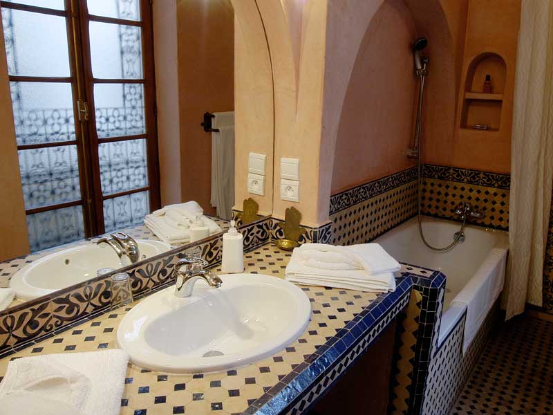Safir Bathroom